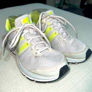 Nike Pegasus 29 Women’s Size 8.5M Sneakers Gray Lime Green Yellow 524981-007